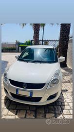 Suzuki Swift Bianco Perla