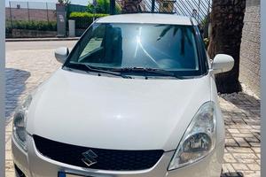 Suzuki Swift Bianco Perla