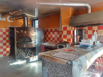 PIZZERIA L'ASPORTO+KEBAB 
