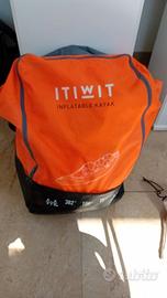 CANOA GONFIABILE DECATHLON TRE POSTI