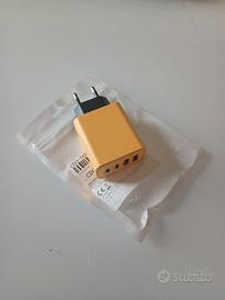 Caricabatterie usb