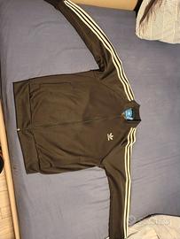 Felpa Adidas con zip e tasche