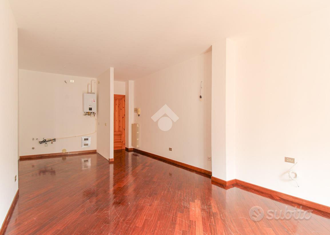 Apartment in Salò, Muro - Vista 5