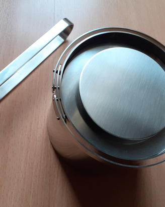 Arne Jacobsen Collezione Cylinda Line