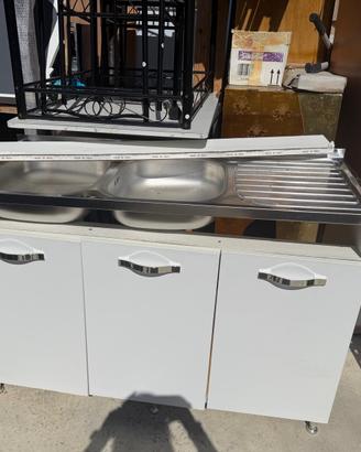 Lavello 2 Vasche + Cucina 4 fuochi + Cappa