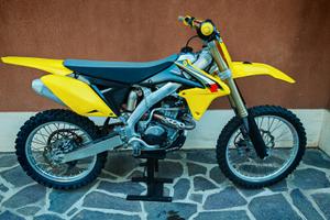 Suzuki rmz 250 