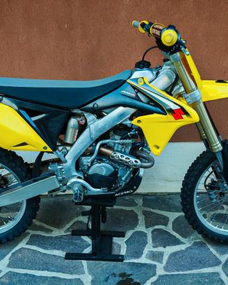 Suzuki rmz 250 