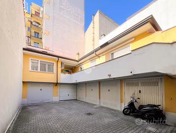 4 LOCALI A TRIESTE