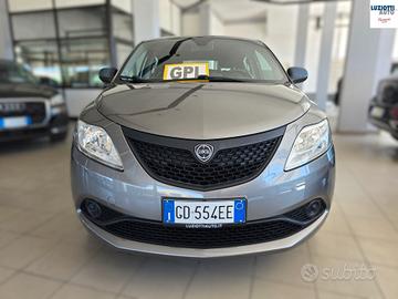 Lancia Ypsilon 1.2 69 CV 5 porte GPL Elefantino Bl