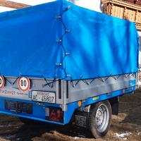 due rimorchi carrelli per auto fuoristrada 