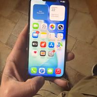 iPhone 13 128 GB batteria 100%