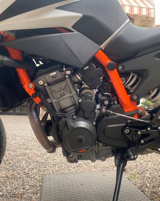 Duke 890r 2022