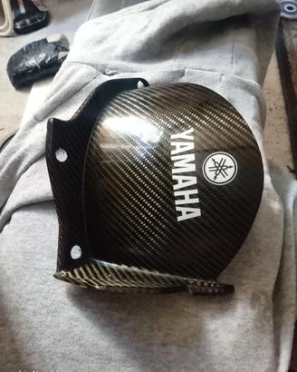 Parafango carbonio Yamaha R1 09-14 più altri pezzi