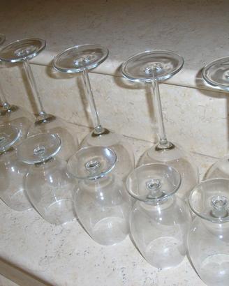Servizi da tavola Tutto a 100,00 €