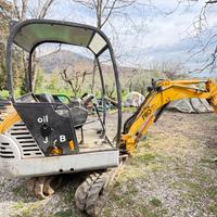 Miniescavotore JCB 15 qt