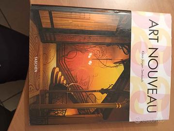 Libro d'arte taschen