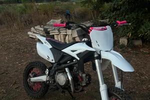 motocross 125 rosa