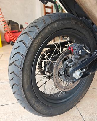 Coppia Gomme Dunlop Meridian 150 70 18 , 90 90 21 