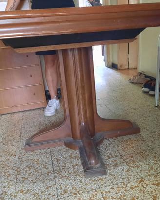 Tavolo in vero Legno