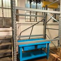 Scaffale professionale