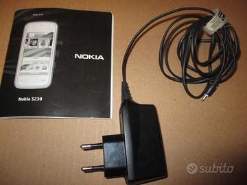 Nokia 5230 Caricabatteria + Manuale