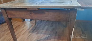 Tavolo in arte povera metà '800