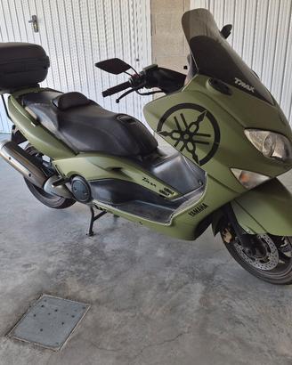 Yamaha t max 500