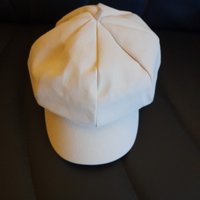 Cappello bianco con frontino