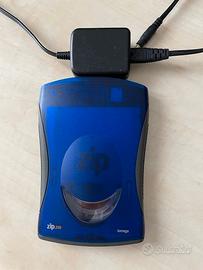 Iomega USB 2.0 Zip Drive MAC 250 MB unità zip