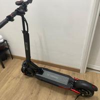 Scooter Monopattino elettrico Kugoo Kirin M4 Pro