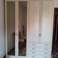 Armadio con specchio