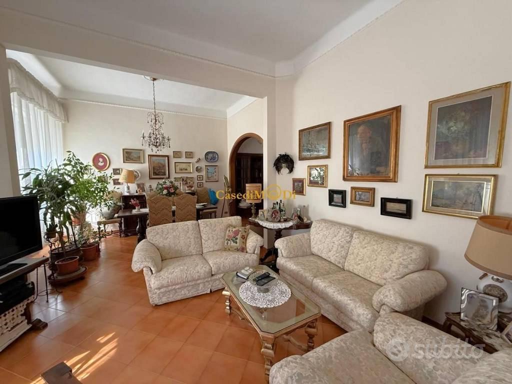 Appartamento di 147 m² con 4 locali a Livorno