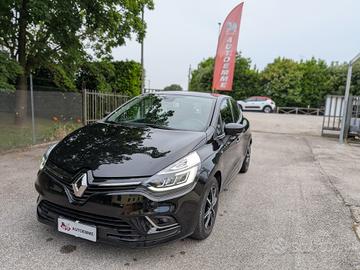 Renault Clio Moschino TCe 5 porte adatta a neopate