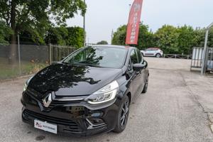 Renault Clio Moschino TCe 5 porte adatta a neopate