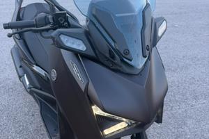 Scooter yamaha XMax 300 thech