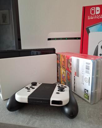 Console switch Nintendo oled bianca + 6 giochi
