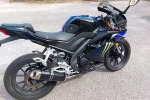 Yamaha YZF R125 Monster