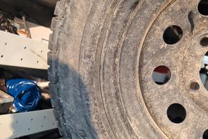 cerchi e gomme suzuki jimny