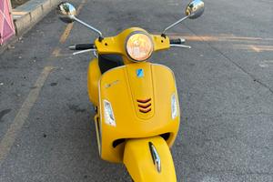 Vespa 300 GTS super sport 2017
