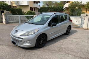 Peugeot 207 anno 2011, 240.000 km