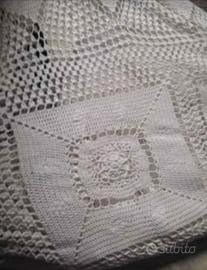 Copriletto Fatto a Mano all’Uncinetto – Lavorazion