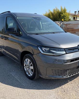 Volkswagen Caddy 2.0 TDI 122 CV DSG Style