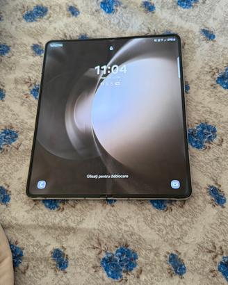 Samsung Galaxi Z FLOD5 512 GB-12 