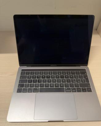 MacBook pro 13 2019