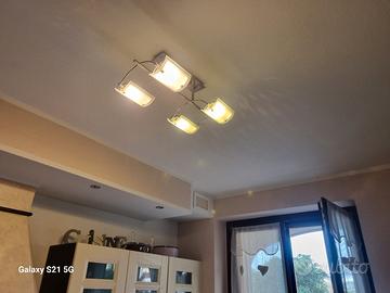 Lampadario con lampadine a led