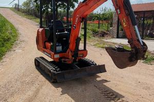 mini escavatore eurocomach 18ql
