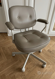 Sedia da ufficio IKEA ALEFJÄLL, tortora, in pelle