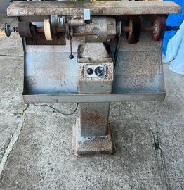 lucidatrice/ smerigliatrice  TORNOS