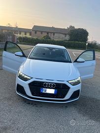 AUDI A1 2ª serie - 2019