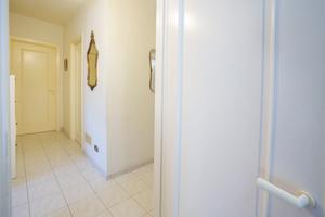 Ampio pentavano con terrazza e posto auto